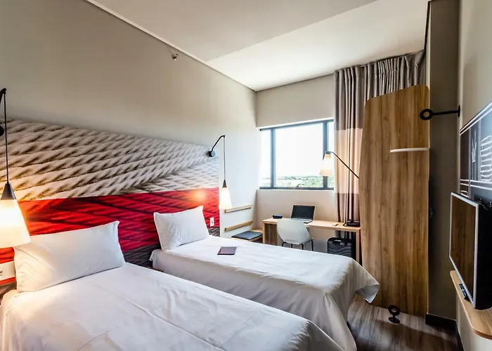 Ibis Palmas Avenida Jk